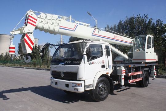 點(diǎn)擊查看詳細(xì)信息<br>標(biāo)題：12-16噸汽車吊 閱讀次數(shù)：4464