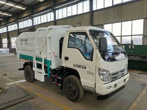點(diǎn)擊查看詳細(xì)信息<br>標(biāo)題：7方福田垃圾車 閱讀次數(shù)：2416
