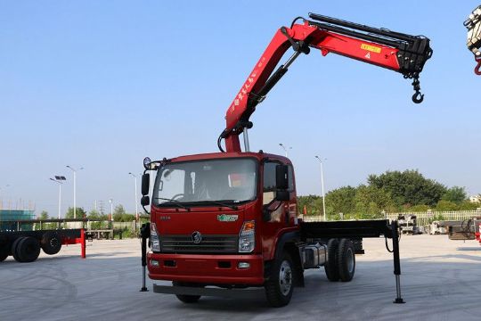 點擊查看詳細信息<br>標題：6.3噸折臂吊 閱讀次數(shù)：2937